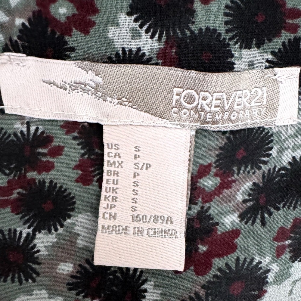 Forever 21 Blouse‎ Floral Bell Sheer Sleeve Black Small Boho Crochet Lace Top - Picture 6 of 7